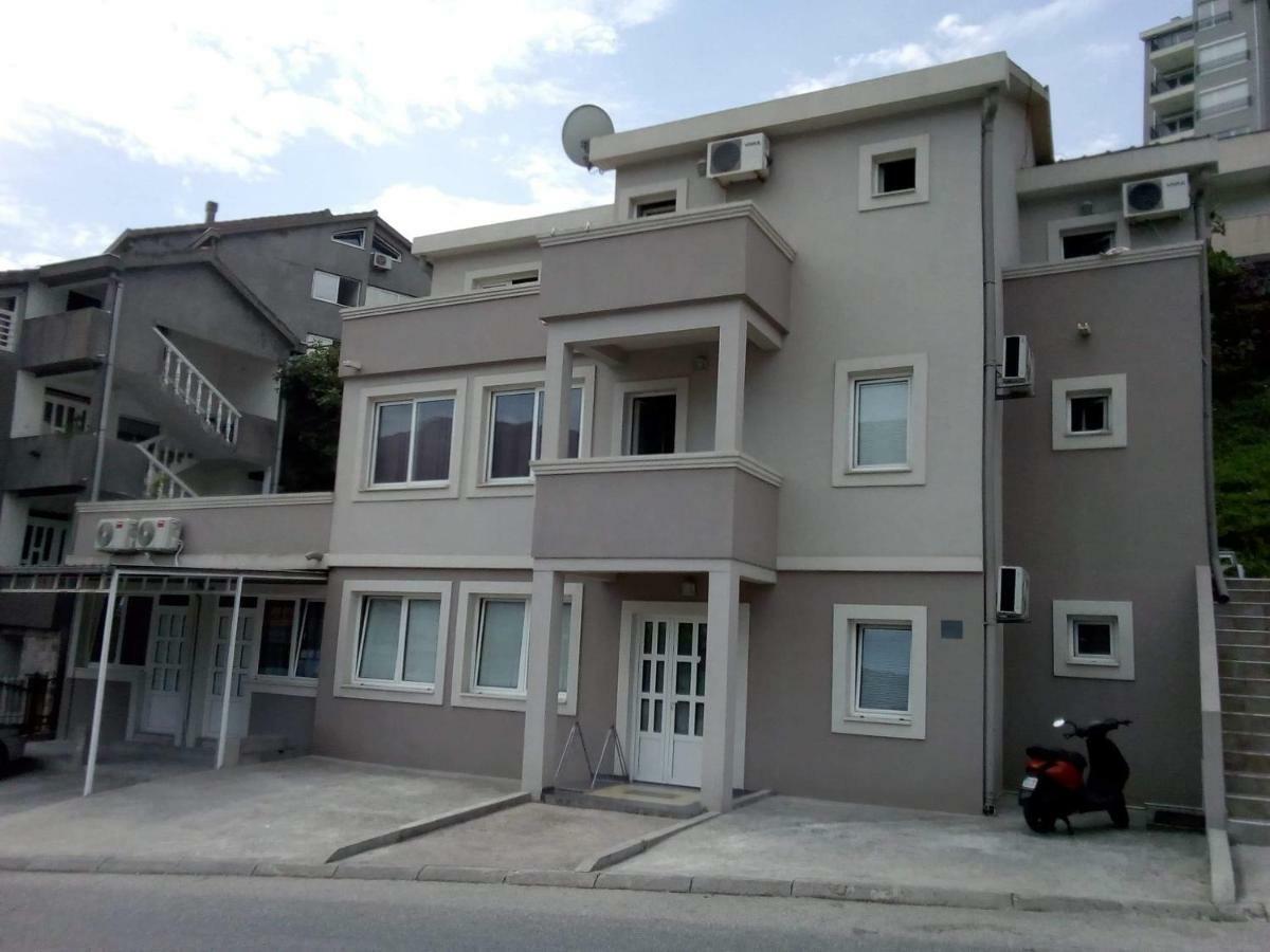 Apartments Grubor Budva Exterior foto